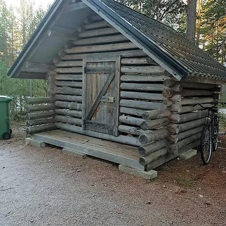 Aamuaurinko 아파트 *