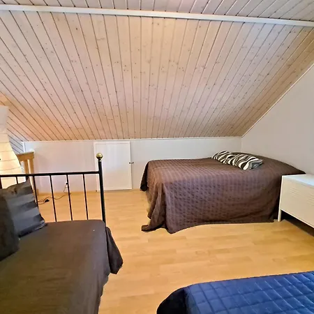 Aamuaurinko *